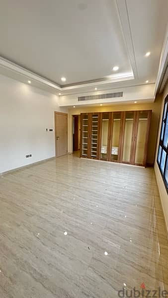 villa for sale in qurum 14