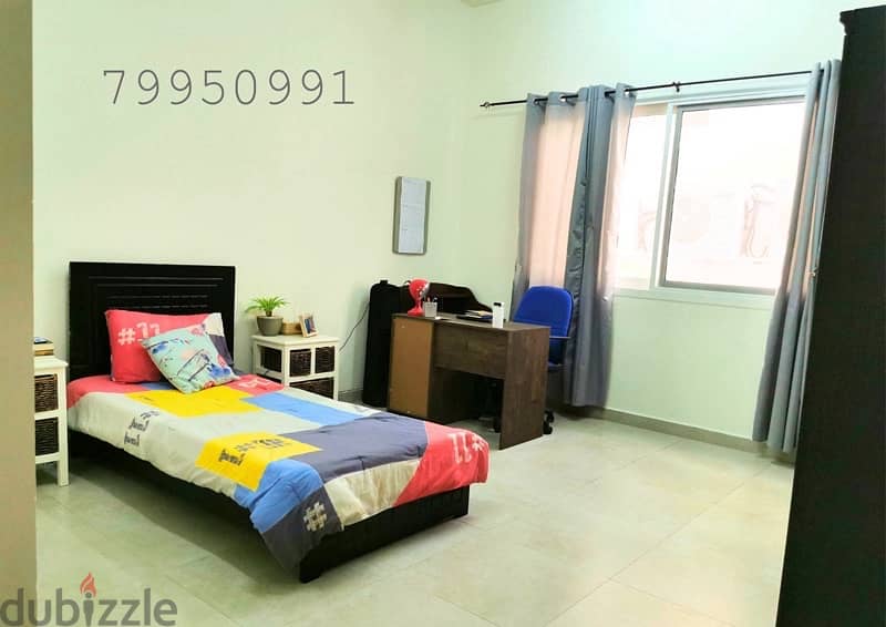 AL KHUWAIR | BEAUTIFUL UN-FURNISHED 4+1 BR VILLA 2