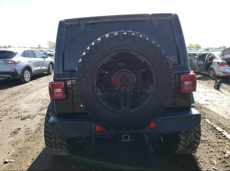 JEEP WRANGLER UNLIMITED SAHARA ALTITUDE 5