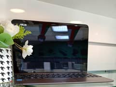 Laptop Asus ASL2 2GB RAM 64GB Storage 0