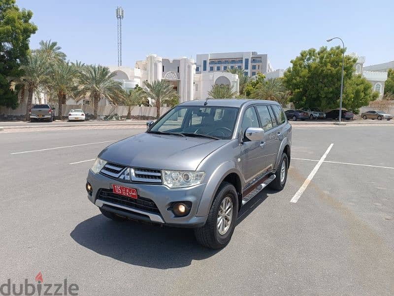 Mitsubishi Pajero Sport 2015 1