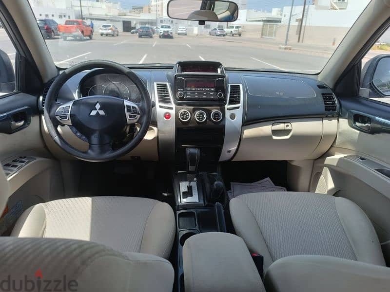 Mitsubishi Pajero Sport 2015 14