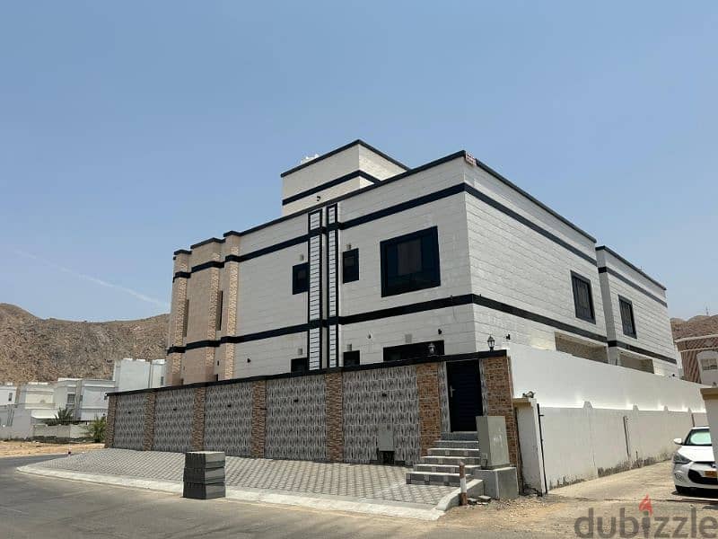 Twin villa for sale in Al amerat phase 1 4