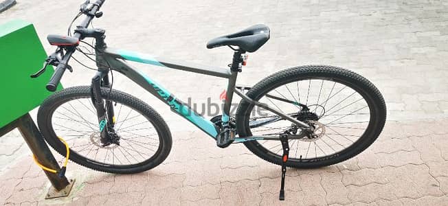 upten river mountain bike 29/19 brand new 10by10 coundtion in with box