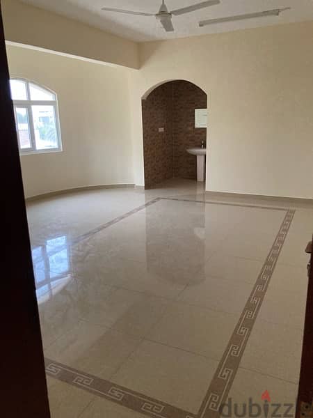 three bedrooms flat for rent mawalleh city center 6