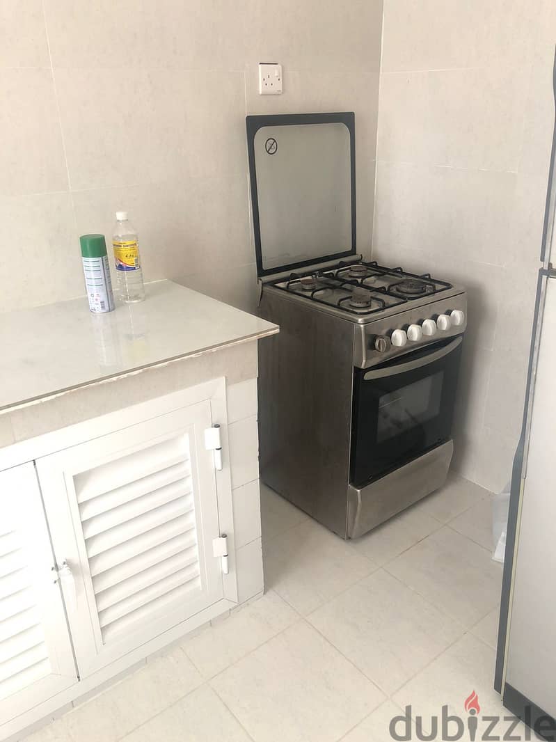 sharing room for ladies in alkhoud سكن مشترك للسيدات في الخوض 1