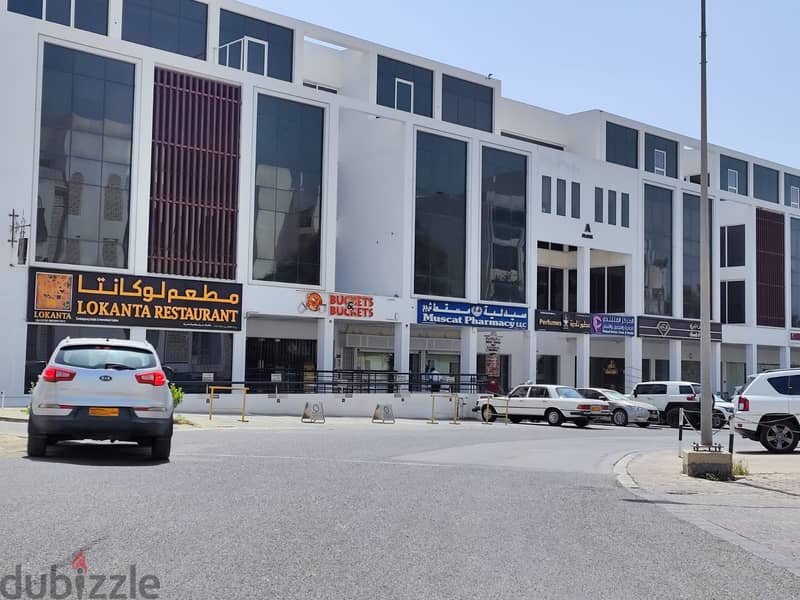 3Premium Deal for fitted or unfitted offices available to let in QURUM 19