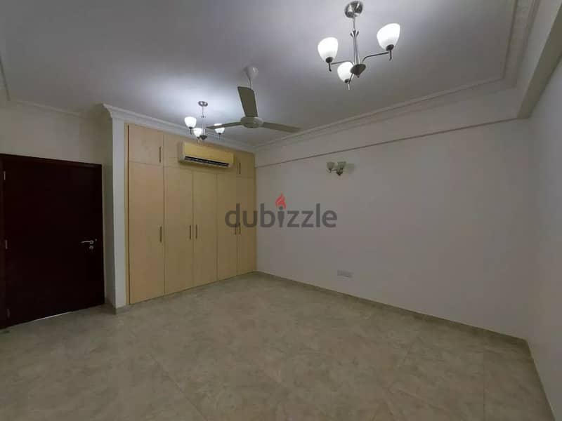 Commercial/Residential 2 Bedroom Apartment in 18th Nov Street 8