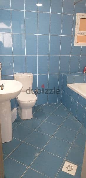 5 bhk villa for rent in Azaiba near sultan centre 5