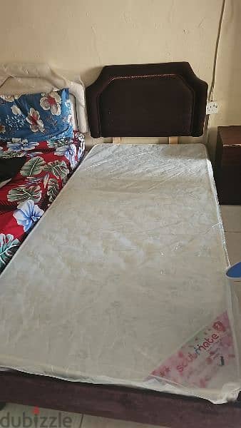 Single bed with medical mattress 1