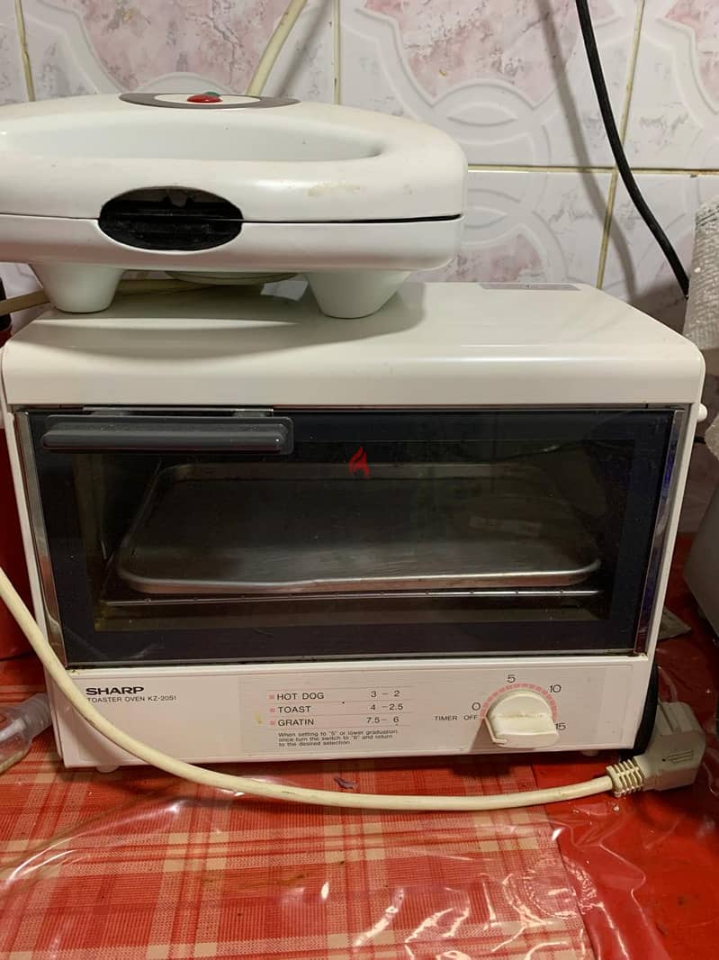 Iron, Mixer grinder, Oven. . . on sale 0