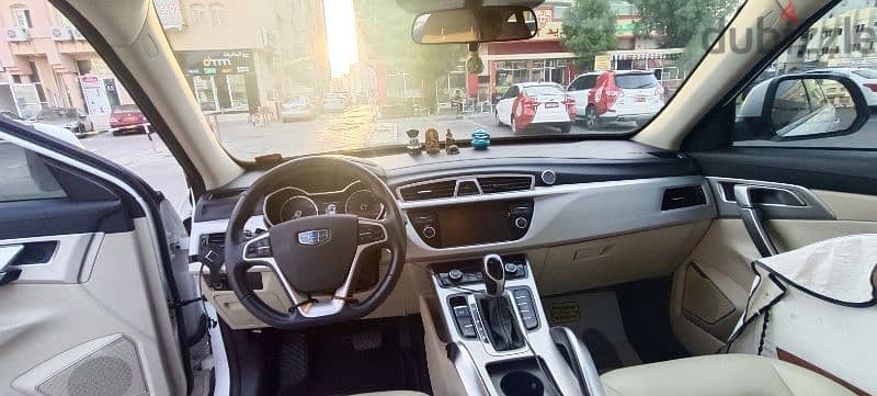 Geely Emgrand X7 2017 4