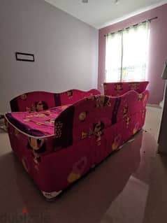 Kids single bed