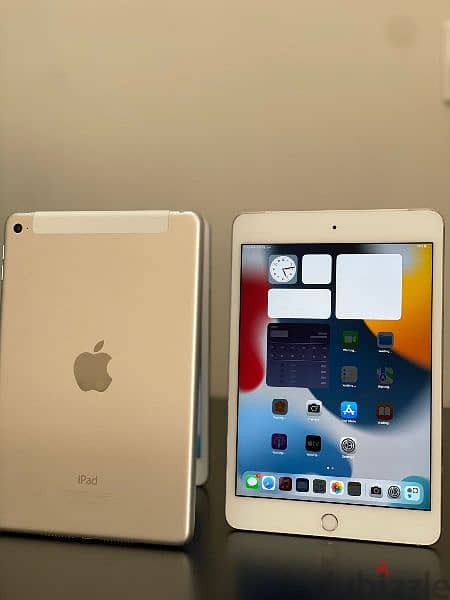 ipad mini 4 128 GB cellular + wifi original condtion whole sale price 1