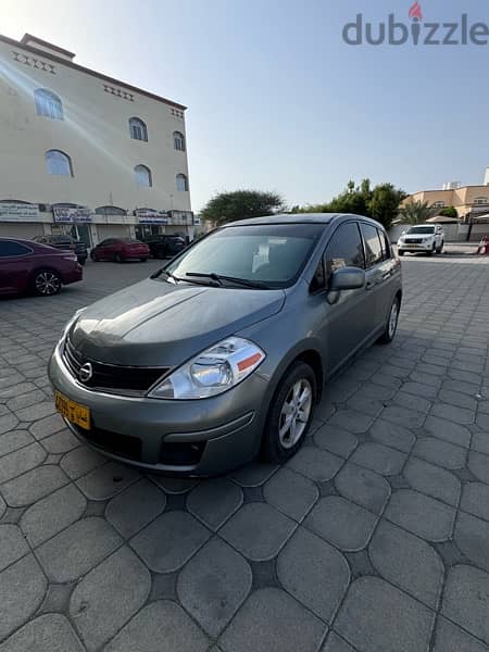 Nissan Tiida 2012 0