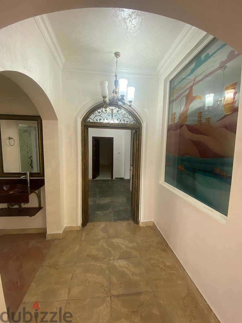 "SR-AH-579  Luxurious Villa for Rent in Al Azaiba 9