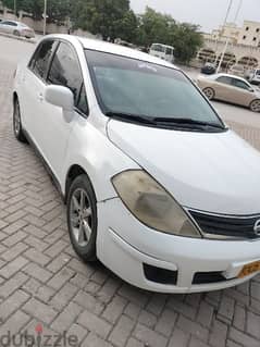 Nissan Tiida 2011