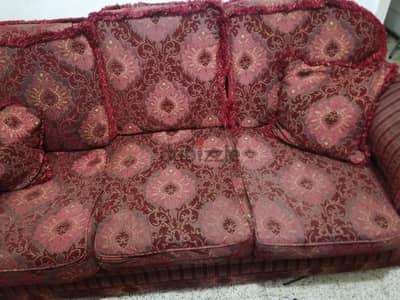 كنبة A sofa