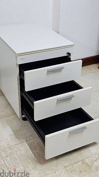 drawer branded 3