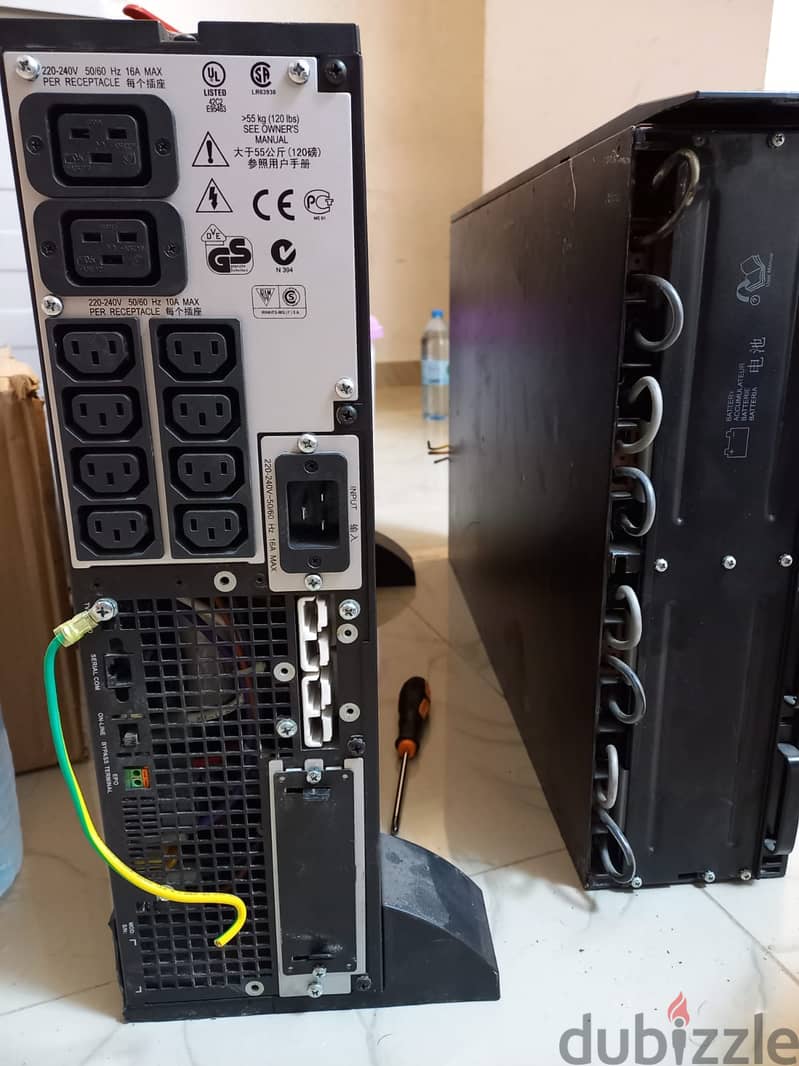 APC Smart-UPS RT 3000VA 2