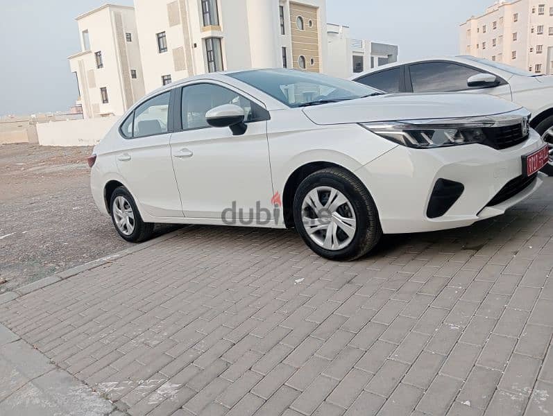 Honda city Brand New car Available for a Rent 4