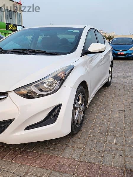 Huyndai Elantra for rent النترا للايجار 8