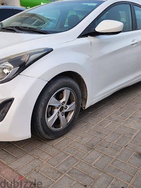 Huyndai Elantra for rent النترا للايجار 9