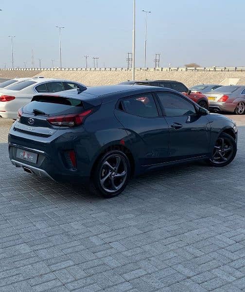 Hyundai Veloster 2019 4