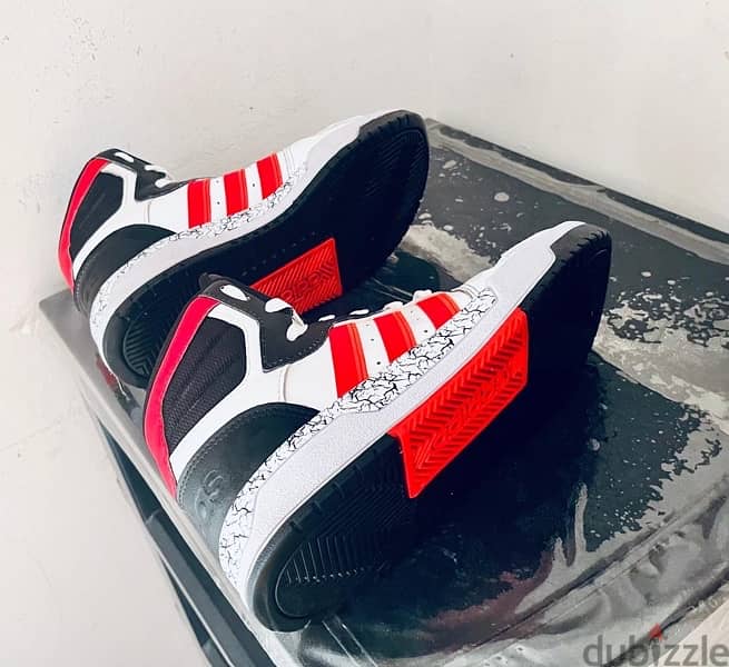 Adidas original sneakers - rare spider man edition 1