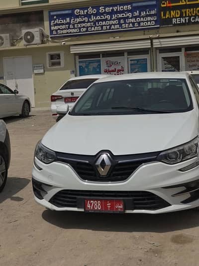 2024model clean car for rent daily and monthly 9 rials