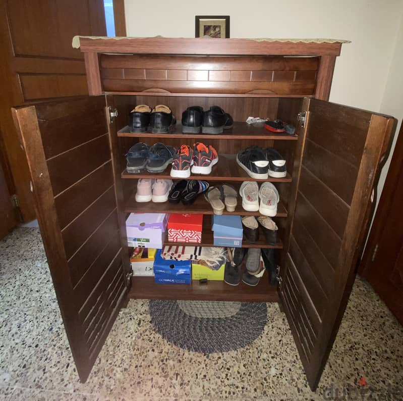 SHOE RACK 1