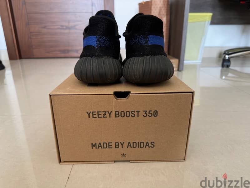 YEEZY 350 DAZZLING BLUE 3