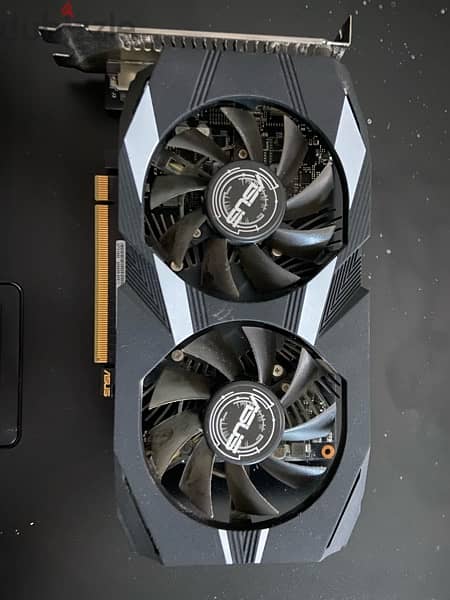 ASUS GTX 1650 4 GB Vram, Dual fan 1