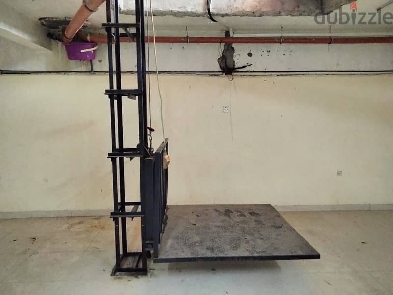 Shop for rent with the basement محل للايجار مع القبو 5