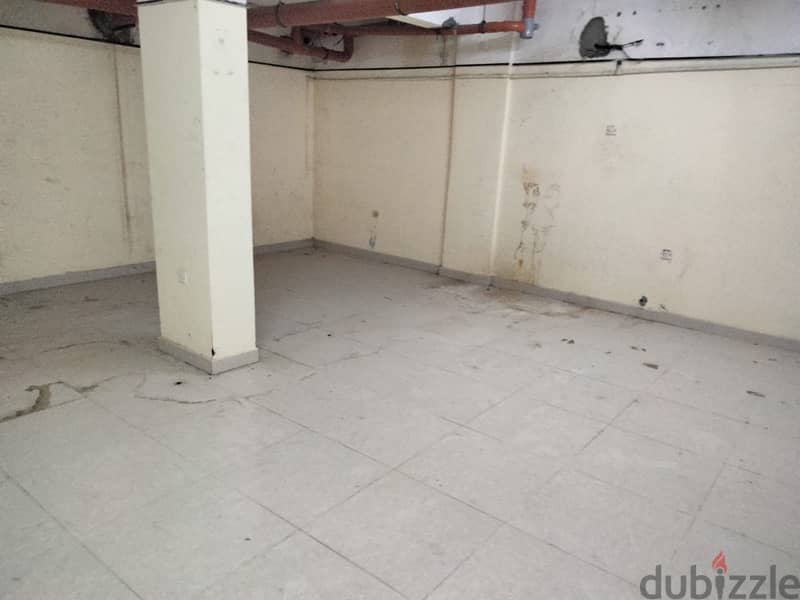 Shop for rent with the basement محل للايجار مع القبو 8