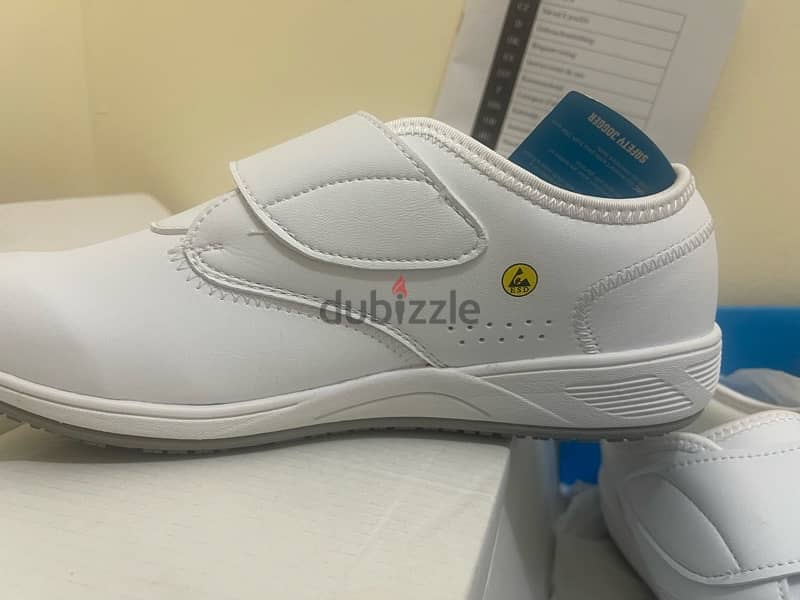 SAFETY JOGGER SHOES/nursing duty shoes white 6