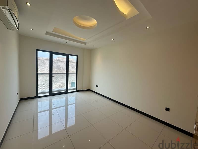 2 BD apartment for rent in qurum 5