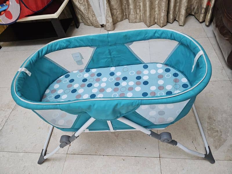 Baby Cot with mosquito net 1