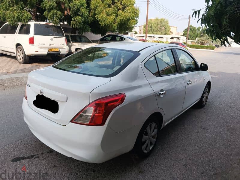 Nissan Sunny 2013 1