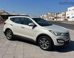 Hyundai Santa Fe 2015, GCC (Oman) Specs, Mulkiya valid till 10/09/2025