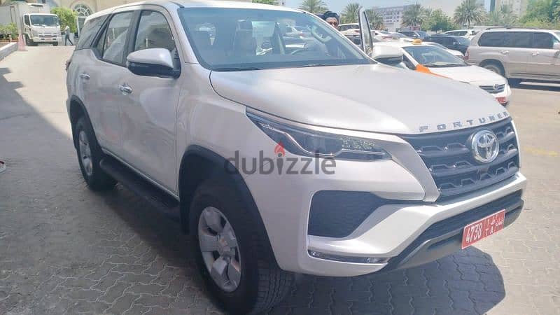 renta car - pdo fortuner 4X4 and canters and bus 6