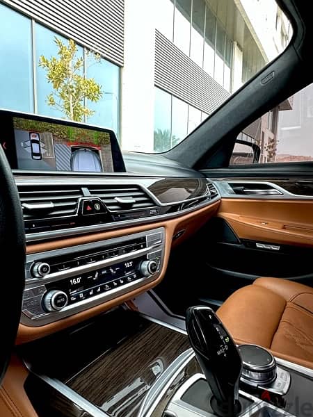 BMW 740Li 2018 V6 Oman perfect condition 6