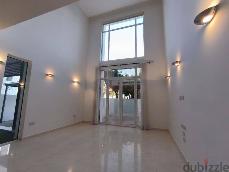 3BHK duplex apartment for rent in Al Mouj near The Walk 1