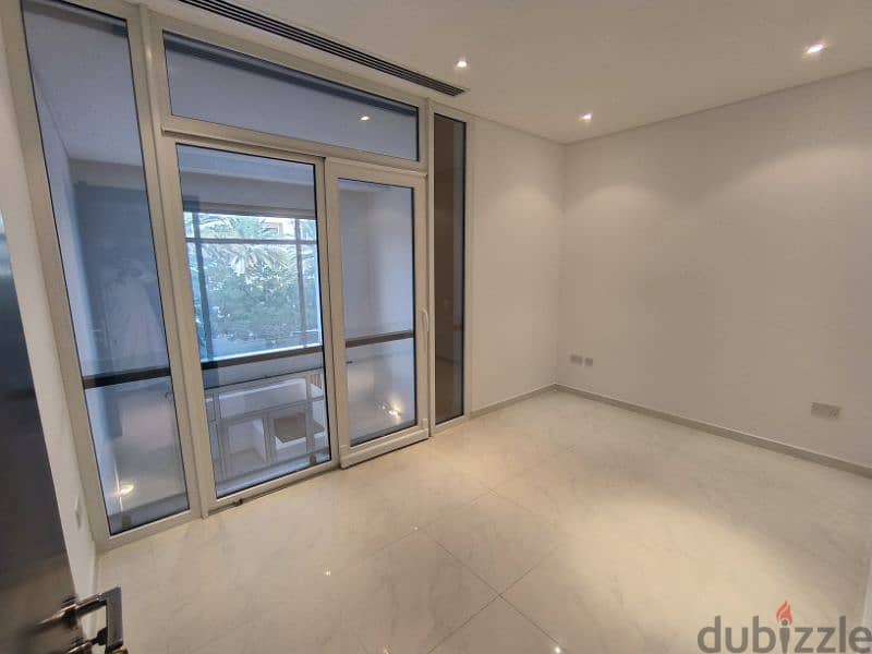 3BHK duplex apartment for rent in Al Mouj near The Walk 7