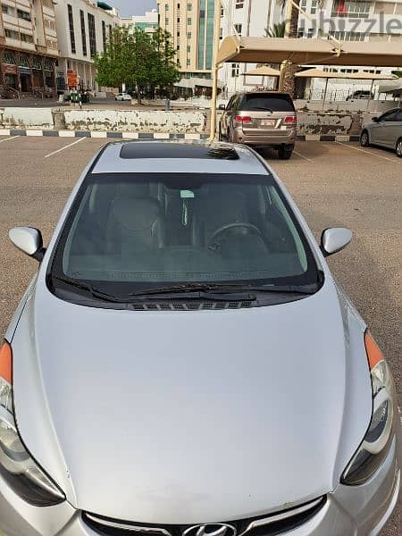 Hyundai Elantra 2012 4