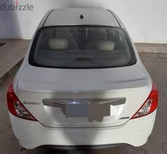 Nissan Sunny 2015