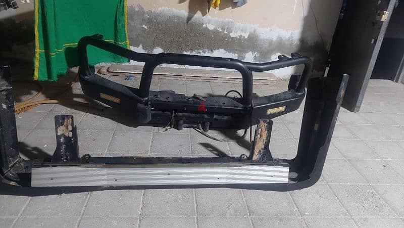 Land cruiser Front Bumper, back bumper and grill 4