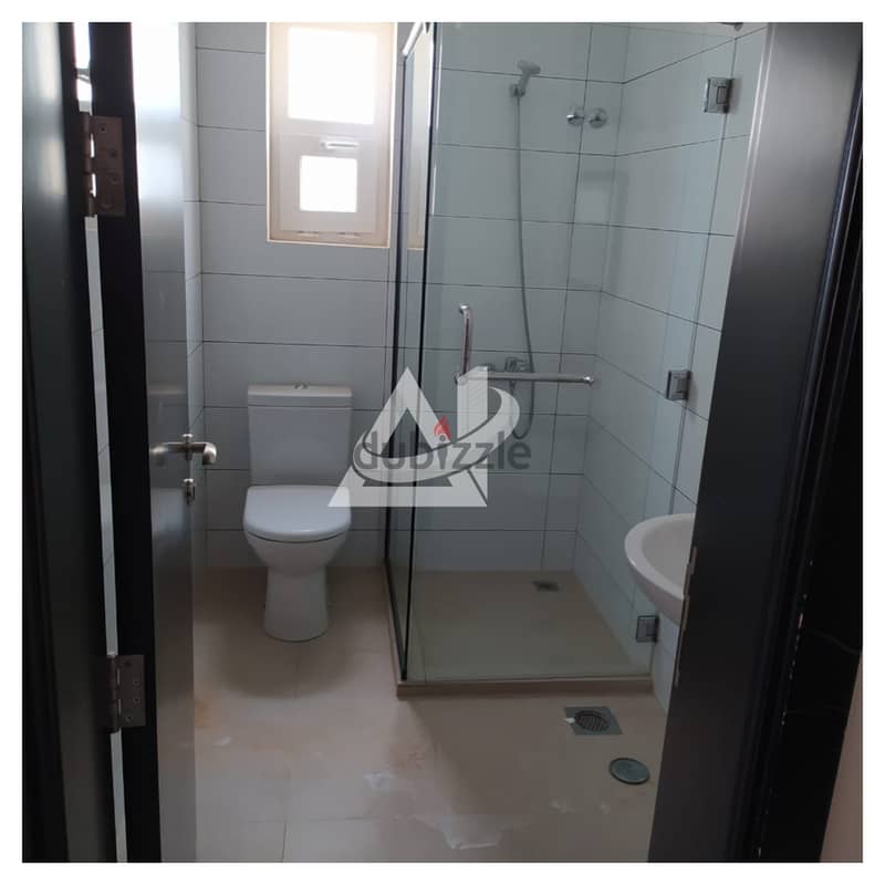 ADV107**4BHK+Maid villa for rent in Mawaleh north 11