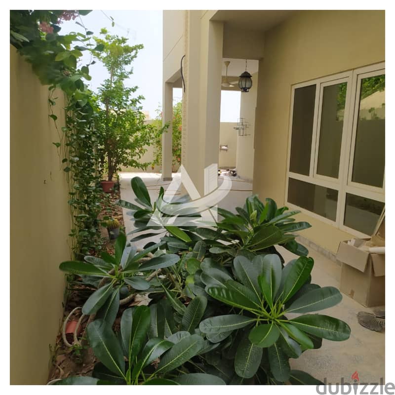 ADV107**4BHK+Maid villa for rent in Mawaleh north 12