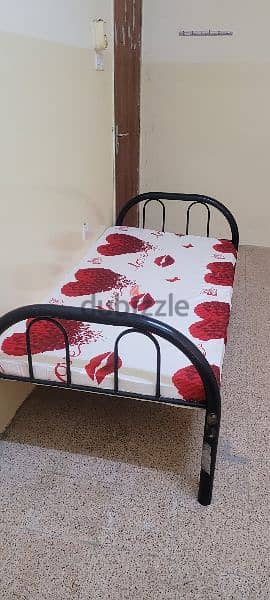 Bed space for rent Ruwi Indians 1